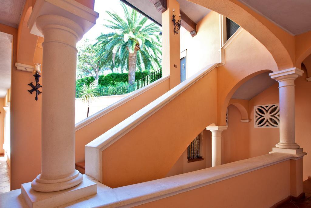 Hotel Punta Est Finale Ligure Exterior foto